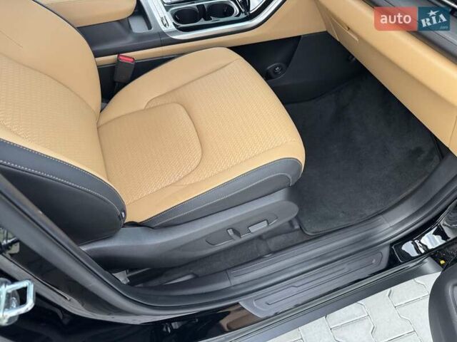 Черный Киа Карнивал, объемом двигателя 2.2 л и пробегом 45 тыс. км за 44500 $, фото 27 на Automoto.ua