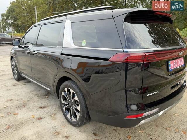 Черный Киа Карнивал, объемом двигателя 2.2 л и пробегом 31 тыс. км за 45500 $, фото 8 на Automoto.ua