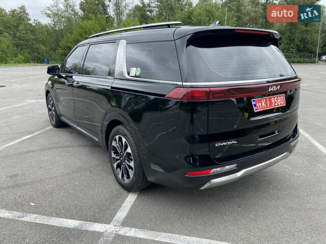Чорний Кіа Карнівал, об'ємом двигуна 2.2 л та пробігом 24 тис. км за 51300 $, фото 6 на Automoto.ua