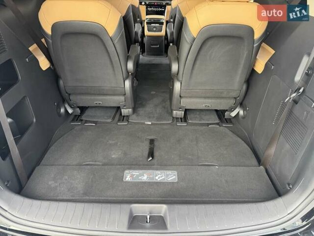 Черный Киа Карнивал, объемом двигателя 2.2 л и пробегом 45 тыс. км за 44500 $, фото 31 на Automoto.ua