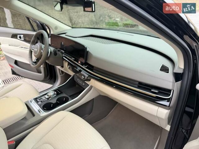 Черный Киа Карнивал, объемом двигателя 2.2 л и пробегом 12 тыс. км за 67000 $, фото 37 на Automoto.ua