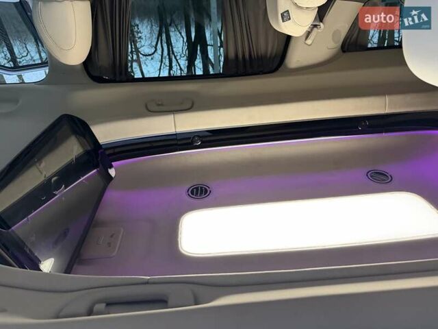 Черный Киа Карнивал, объемом двигателя 2.2 л и пробегом 12 тыс. км за 67000 $, фото 33 на Automoto.ua