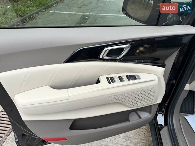 Черный Киа Карнивал, объемом двигателя 2.2 л и пробегом 12 тыс. км за 67000 $, фото 15 на Automoto.ua