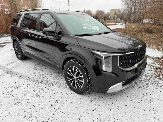 Черный Киа Карнивал, объемом двигателя 2.2 л и пробегом 58 тыс. км за 43000 $, фото 1 на Automoto.ua