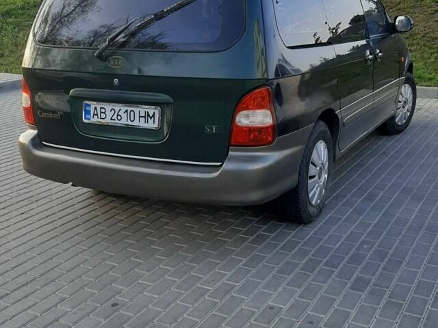 Киа Карнивал 2000 в Виннице на Automoto.ua Черный Киа Карнивал, объемом двигателя 2.9 л и пробегом 215 тыс. км за 5700 $, фото 5 на Automoto.ua