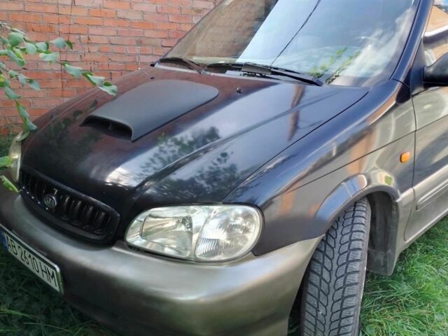 Киа Карнивал 2000 в Виннице на Automoto.ua Черный Киа Карнивал, объемом двигателя 2.9 л и пробегом 215 тыс. км за 5700 $, фото 1 на Automoto.ua