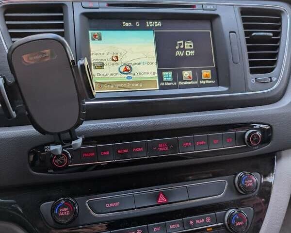Коричневый Киа Карнивал, объемом двигателя 2.2 л и пробегом 154 тыс. км за 21500 $, фото 33 на Automoto.ua
