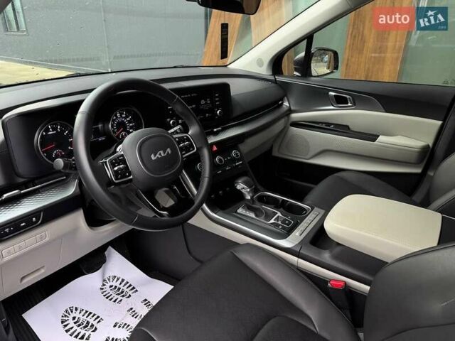 Коричневый Киа Карнивал, объемом двигателя 3.47 л и пробегом 39 тыс. км за 26500 $, фото 22 на Automoto.ua