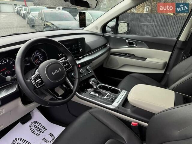Коричневый Киа Карнивал, объемом двигателя 3.47 л и пробегом 39 тыс. км за 26500 $, фото 28 на Automoto.ua