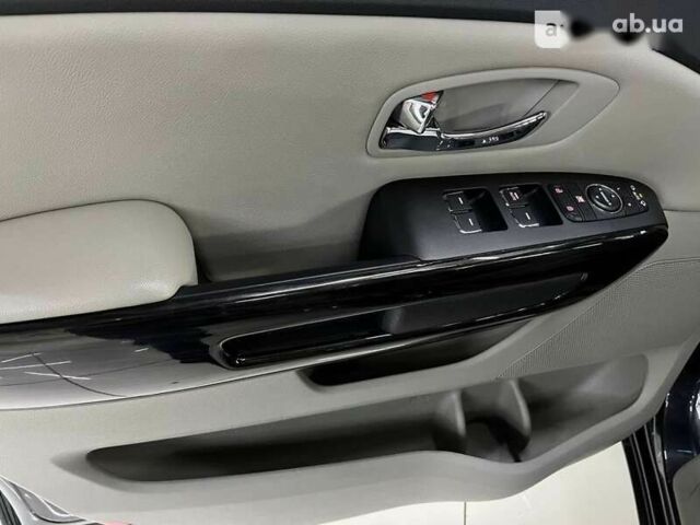 Киа Карнивал 2019 в Одессе на Automoto.ua Киа Карнивал, объемом двигателя 2.2 л и пробегом 105 тыс. км за 31000 $, фото 7 на Automoto.ua