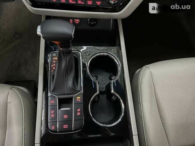 Киа Карнивал 2019 в Одессе на Automoto.ua Киа Карнивал, объемом двигателя 2.2 л и пробегом 105 тыс. км за 31000 $, фото 11 на Automoto.ua