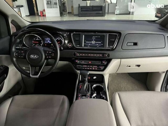 Киа Карнивал 2019 в Одессе на Automoto.ua Киа Карнивал, объемом двигателя 2.2 л и пробегом 105 тыс. км за 31000 $, фото 15 на Automoto.ua
