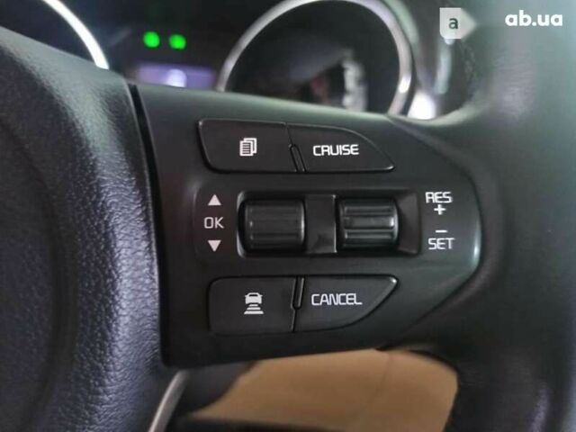 Кіа Карнівал, об'ємом двигуна 2.2 л та пробігом 144 тис. км за 31000 $, фото 19 на Automoto.ua