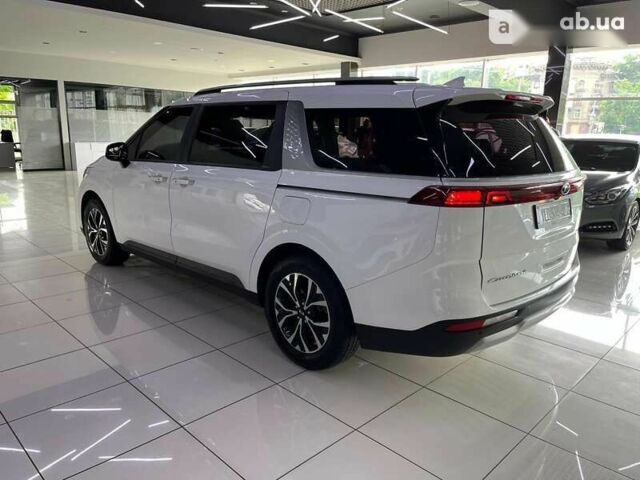 Киа Карнивал, объемом двигателя 2.2 л и пробегом 100 тыс. км за 43000 $, фото 5 на Automoto.ua