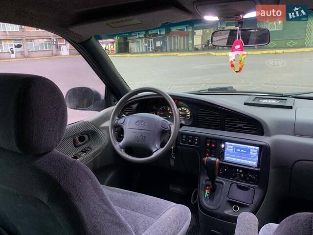 Киа Карнивал, объемом двигателя 2.9 л и пробегом 233 тыс. км за 4600 $, фото 26 на Automoto.ua