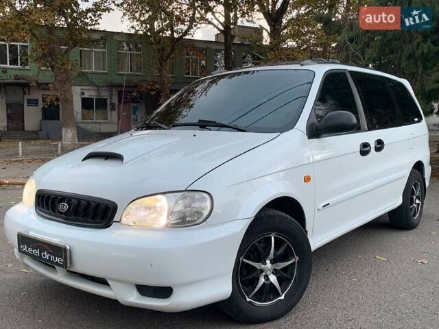 Киа Карнивал, объемом двигателя 2.9 л и пробегом 233 тыс. км за 4600 $, фото 5 на Automoto.ua