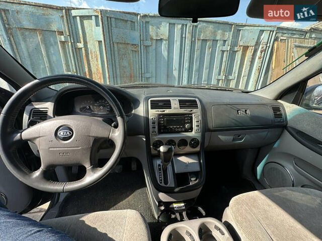 Киа Карнивал, объемом двигателя 2.9 л и пробегом 361 тыс. км за 4850 $, фото 9 на Automoto.ua