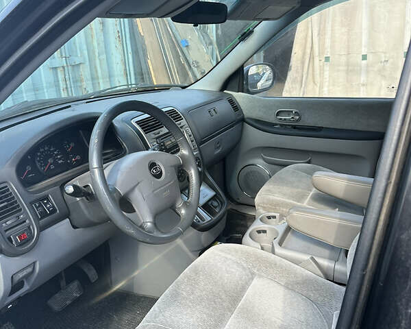 Киа Карнивал, объемом двигателя 2.9 л и пробегом 361 тыс. км за 4850 $, фото 3 на Automoto.ua