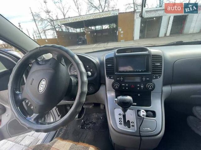 Киа Карнивал, объемом двигателя 2.9 л и пробегом 400 тыс. км за 6777 $, фото 1 на Automoto.ua