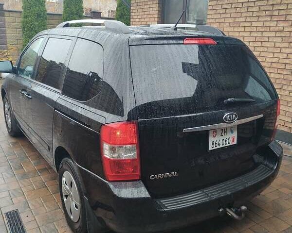 Киа Карнивал, объемом двигателя 2.2 л и пробегом 161 тыс. км за 10699 $, фото 10 на Automoto.ua