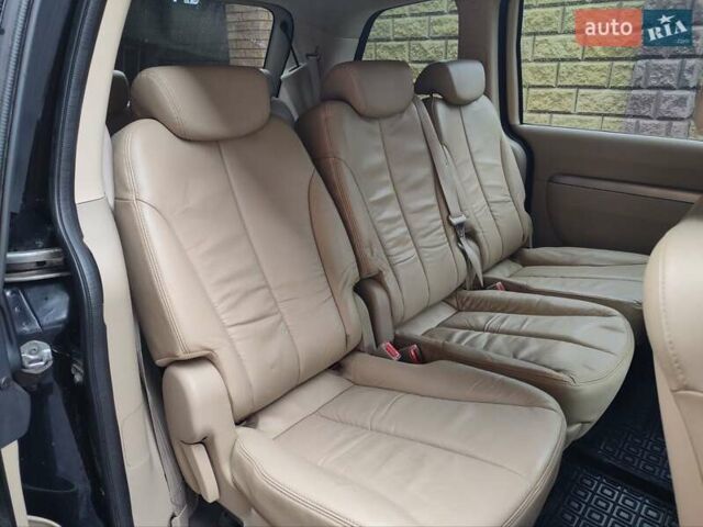 Киа Карнивал, объемом двигателя 2.2 л и пробегом 161 тыс. км за 10699 $, фото 27 на Automoto.ua