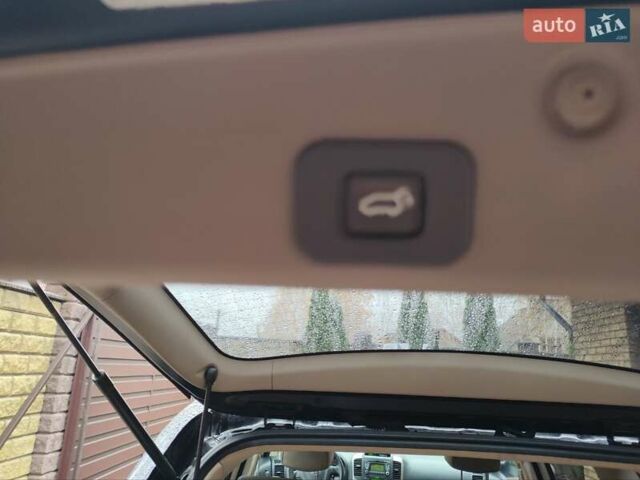Киа Карнивал, объемом двигателя 2.2 л и пробегом 161 тыс. км за 10699 $, фото 34 на Automoto.ua