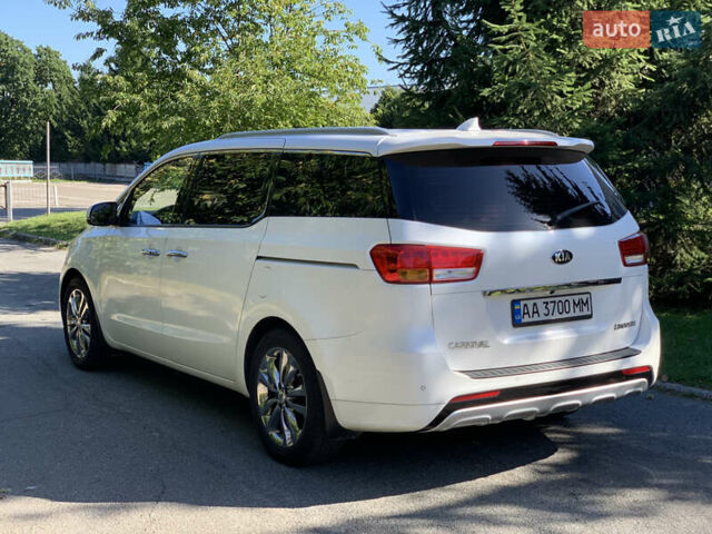 Киа Карнивал, объемом двигателя 2.2 л и пробегом 200 тыс. км за 21500 $, фото 6 на Automoto.ua