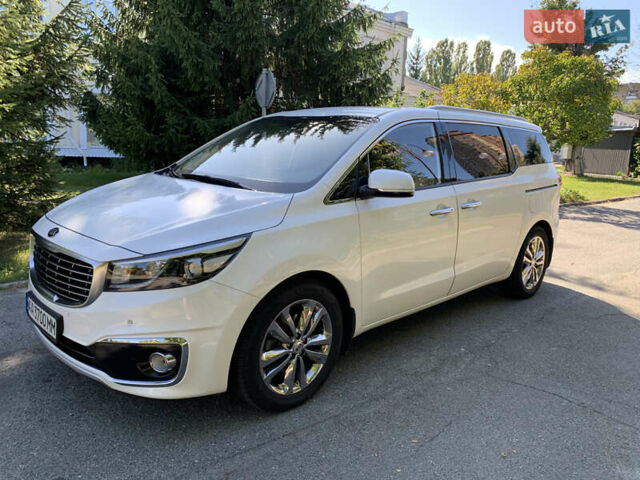 Киа Карнивал, объемом двигателя 2.2 л и пробегом 200 тыс. км за 21500 $, фото 2 на Automoto.ua