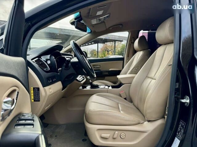 Киа Карнивал, объемом двигателя 2.2 л и пробегом 179 тыс. км за 19900 $, фото 23 на Automoto.ua