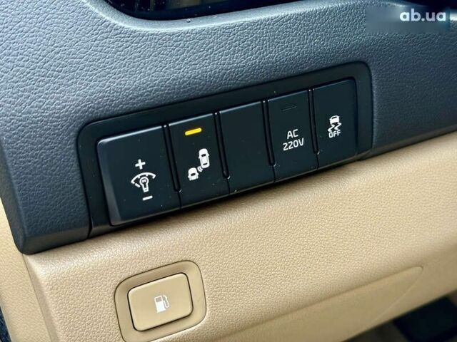 Киа Карнивал, объемом двигателя 2.2 л и пробегом 179 тыс. км за 19900 $, фото 21 на Automoto.ua