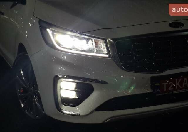 Киа Карнивал, объемом двигателя 2.2 л и пробегом 134 тыс. км за 28900 $, фото 15 на Automoto.ua