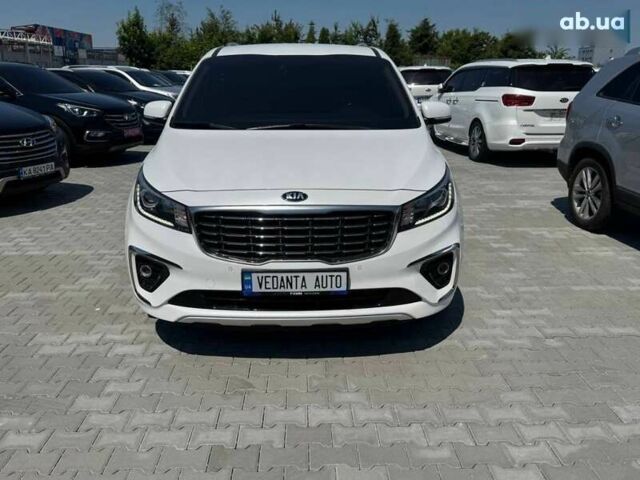 Киа Карнивал, объемом двигателя 2.2 л и пробегом 71 тыс. км за 27000 $, фото 2 на Automoto.ua