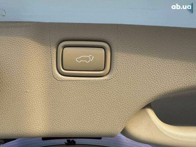 Киа Карнивал 2019 в Киеве на Automoto.ua Киа Карнивал, объемом двигателя 2.2 л и пробегом 140 тыс. км за 25900 $, фото 9 на Automoto.ua