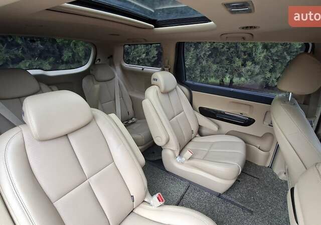 Киа Карнивал, объемом двигателя 2.2 л и пробегом 134 тыс. км за 28900 $, фото 41 на Automoto.ua