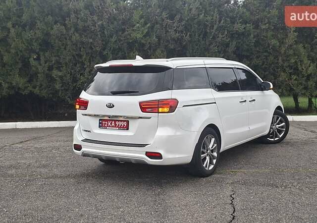 Киа Карнивал, объемом двигателя 2.2 л и пробегом 134 тыс. км за 28900 $, фото 5 на Automoto.ua