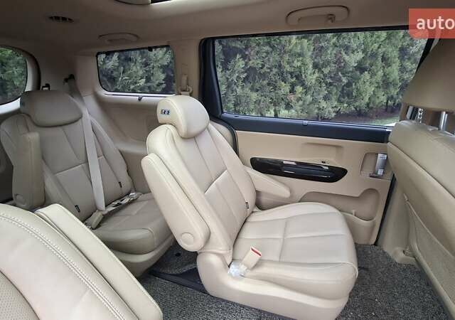 Киа Карнивал, объемом двигателя 2.2 л и пробегом 134 тыс. км за 28900 $, фото 40 на Automoto.ua
