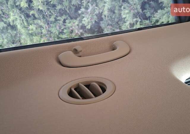 Киа Карнивал, объемом двигателя 2.2 л и пробегом 134 тыс. км за 28900 $, фото 37 на Automoto.ua