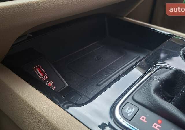 Киа Карнивал, объемом двигателя 2.2 л и пробегом 134 тыс. км за 28900 $, фото 28 на Automoto.ua