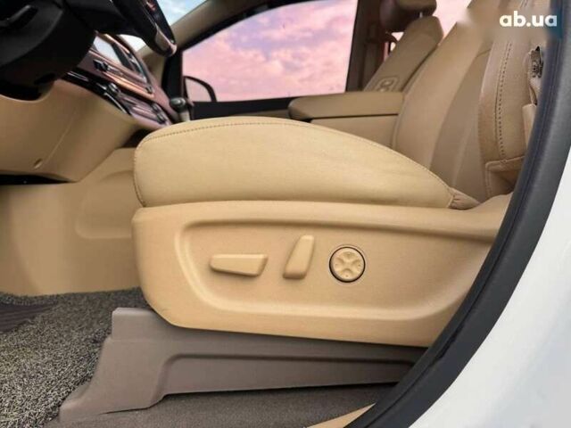 Киа Карнивал 2019 в Киеве на Automoto.ua Киа Карнивал, объемом двигателя 2.2 л и пробегом 140 тыс. км за 25900 $, фото 22 на Automoto.ua