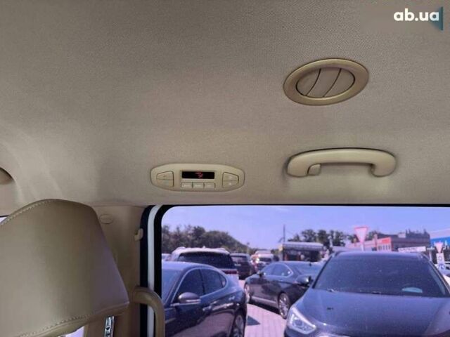 Киа Карнивал, объемом двигателя 2.2 л и пробегом 71 тыс. км за 26500 $, фото 21 на Automoto.ua