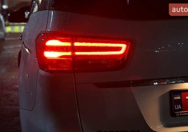Киа Карнивал, объемом двигателя 2.2 л и пробегом 134 тыс. км за 28900 $, фото 18 на Automoto.ua