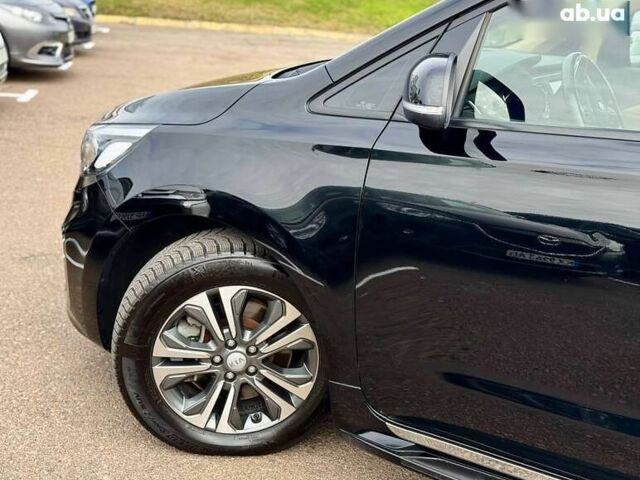 Киа Карнивал, объемом двигателя 2.2 л и пробегом 78 тыс. км за 25500 $, фото 11 на Automoto.ua