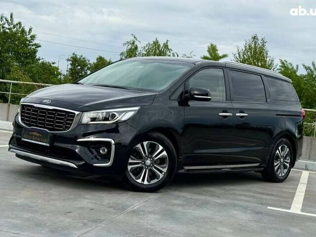 Киа Карнивал, объемом двигателя 2.2 л и пробегом 78 тыс. км за 28990 $, фото 5 на Automoto.ua