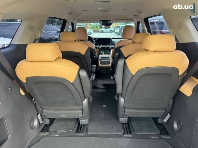 Киа Карнивал, объемом двигателя 2.2 л и пробегом 94 тыс. км за 37500 $, фото 24 на Automoto.ua