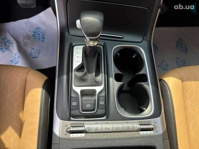 Киа Карнивал 2021 в Киеве на Automoto.ua Киа Карнивал, объемом двигателя 2.2 л и пробегом 113 тыс. км за 38500 $, фото 21 на Automoto.ua