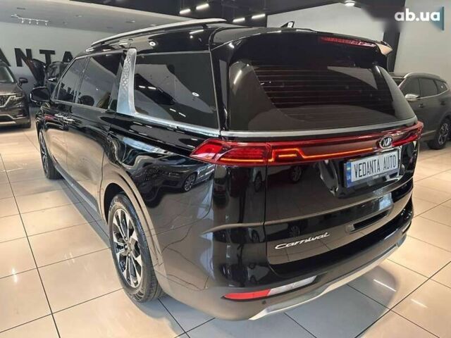 Киа Карнивал, объемом двигателя 2.2 л и пробегом 32 тыс. км за 43900 $, фото 5 на Automoto.ua
