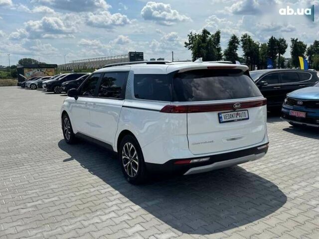Киа Карнивал, объемом двигателя 2.2 л и пробегом 42 тыс. км за 41900 $, фото 5 на Automoto.ua