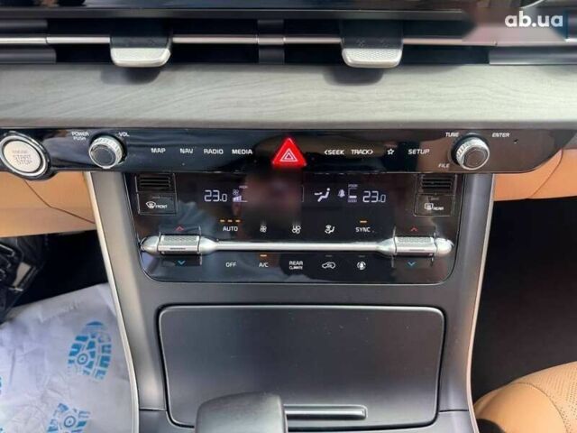 Киа Карнивал, объемом двигателя 2.2 л и пробегом 94 тыс. км за 37500 $, фото 17 на Automoto.ua