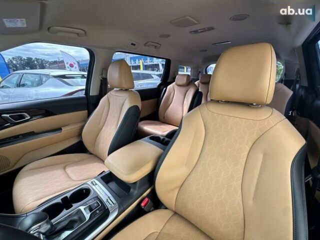 Киа Карнивал, объемом двигателя 2.2 л и пробегом 94 тыс. км за 37500 $, фото 20 на Automoto.ua