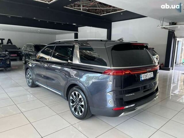 Киа Карнивал, объемом двигателя 2.2 л и пробегом 33 тыс. км за 46500 $, фото 5 на Automoto.ua